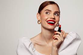 Red glitter lipstick that completes your makeup look